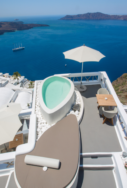 Chic Santorini